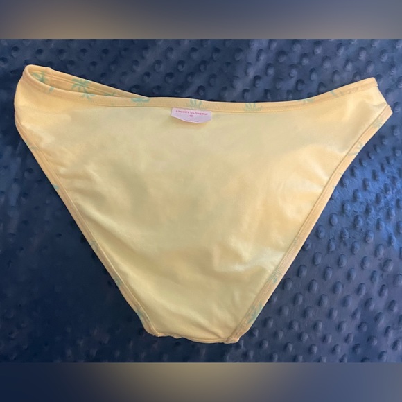 Stoney Clover Lane x target bikini bottoms - Picture 5 of 5